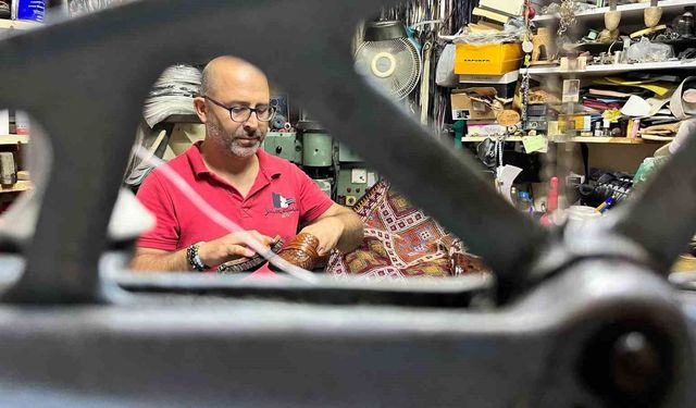 Öğretmenlerinin kunduralarına bakarak başladığı meslekte 28 yılı geride bıraktı