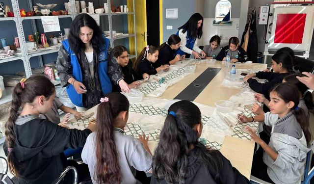 Ortaokul öğrencileri Gençlik Merkezinde ağırlandı
