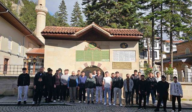 Sıla Erkek Yurdu'nda kalan öğrencilere şehir gezisi