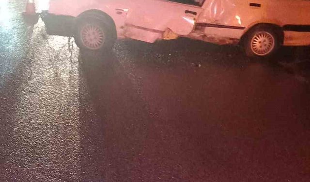 Sivas'ta devrilen otomobilin sürücüsü hayatını kaybetti