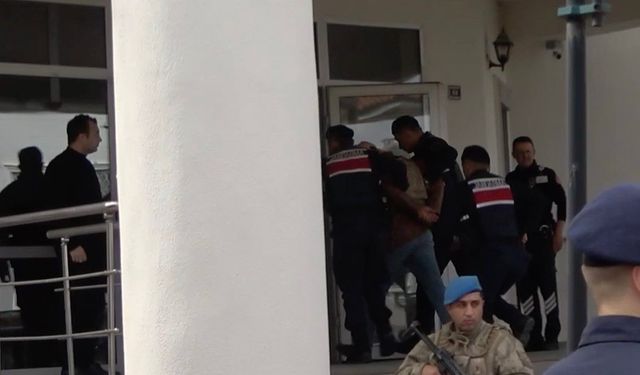 Tarlada tartıştığı 4 kişiyi öldüren zanlı adliyeye sevk edildi