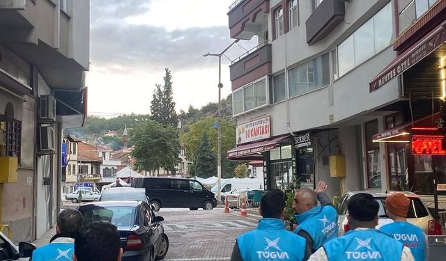 TÜGVA'dan ilçe esnafına 'siftah' sürprizi