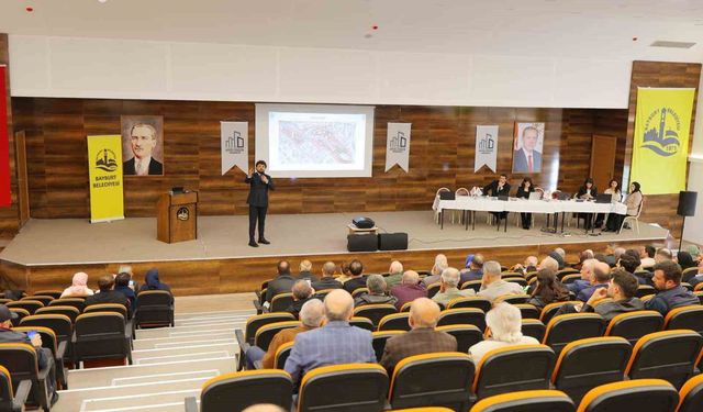 Tuzcuzade Mahallesi Kentsel Dönüşüm Projesi hak sahiplerine anlatıldı