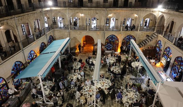 UNESCO müzik şehirleri toplantısı Tarihi Barutçu Hanı'nda sıra gecesiyle sona erdi