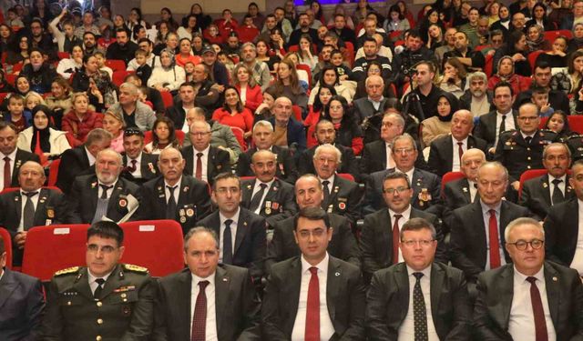 Uşak'ta Türkiye Cumhuriyetinin 103. yaşı coşkuyla kutlandı