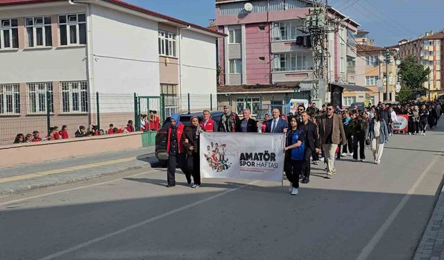 Vezirköprü'de Amatör Spor Haftası Gençlik Korteji