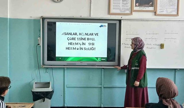 Yeşilay Kars Şubesi'nden öğrencilere sağlıklı yaşam sunumu