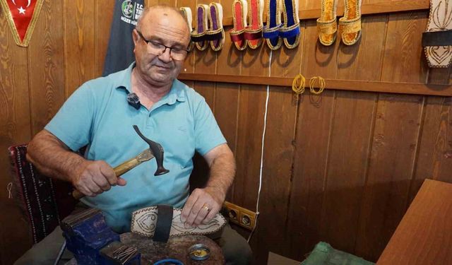 Yılların takunya ustası plastiğe direniyor