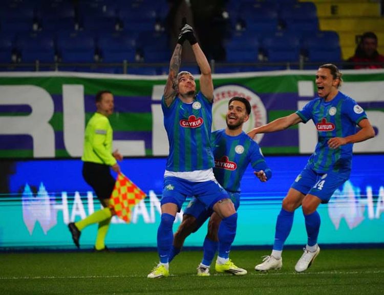 Çaykur Rizespor Kocaelispor karşılaşmasından kareler