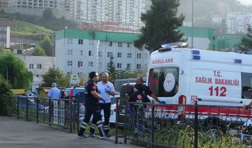 Ambulans helikopter acil hastaların sevki için havalandı