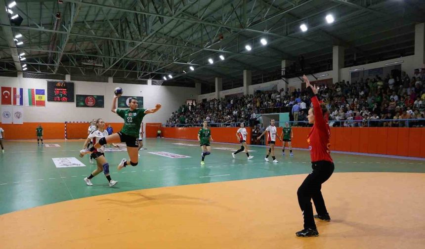 Görele Belediyespor tarihindeki ilk Avrupa kupası maçından galibiyetle ayrıldı