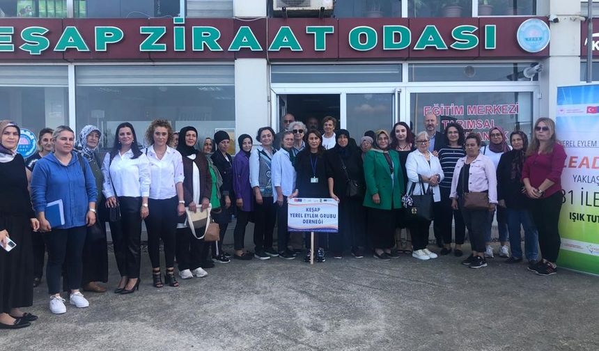 Kadın çiftçiler fındık zararlılarına karşı bilgilendirildi