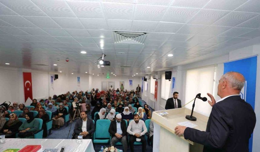 Tuşba Belediyesi’nden kadınlara özel mevlid programı