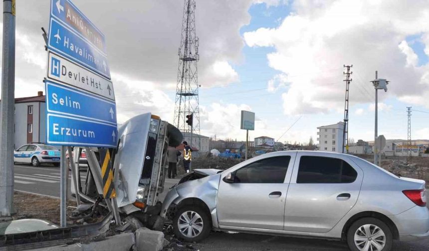 Kars’ta trafik kazası: 4 yaralı