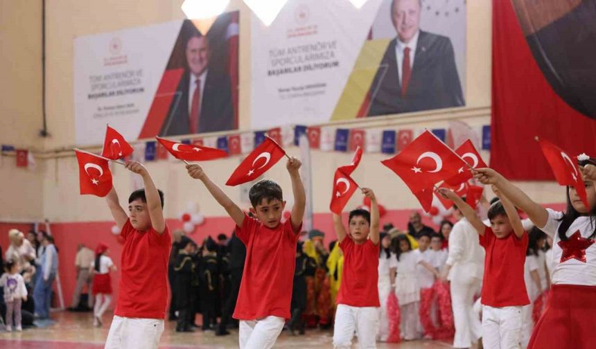 Ardahan’da 23 Nisan coşkusu