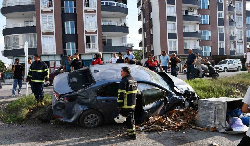 Hatay’da trafik kazası: 3 yaralı