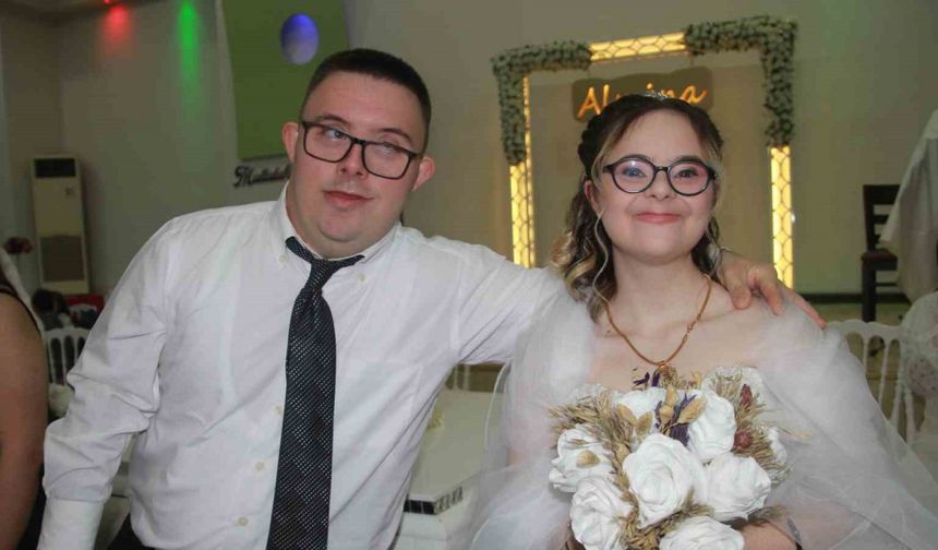 Bir hayal 7 mutluluğa dönüştü: Down sendromlu genç kızlara temsili düğün