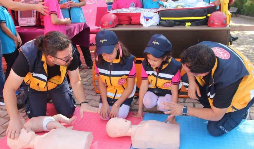 Kırşehir’de 317 sağlık ekibi vatandaşların imdadına yetişiyor