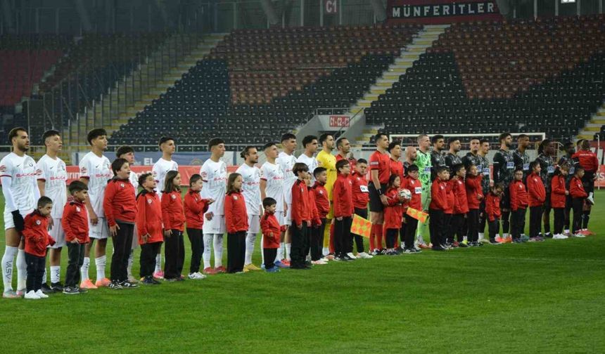 Ziraat Türkiye Kupası: Çorum FK: 0 - Corendon Alanyaspor: 5