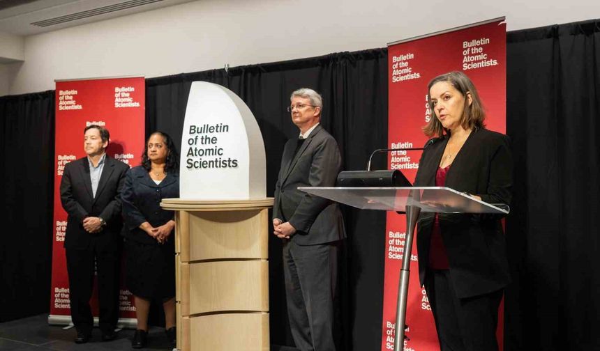 Dünya nükleer yıkıma en yakın zamanda