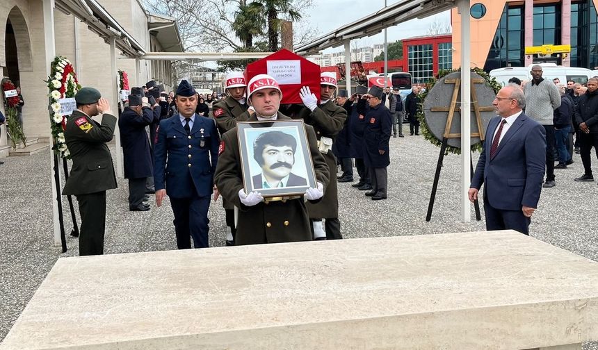 Rektör Yımaz'ın kayınpederi Kıbrıs Gazisi'ne son görev