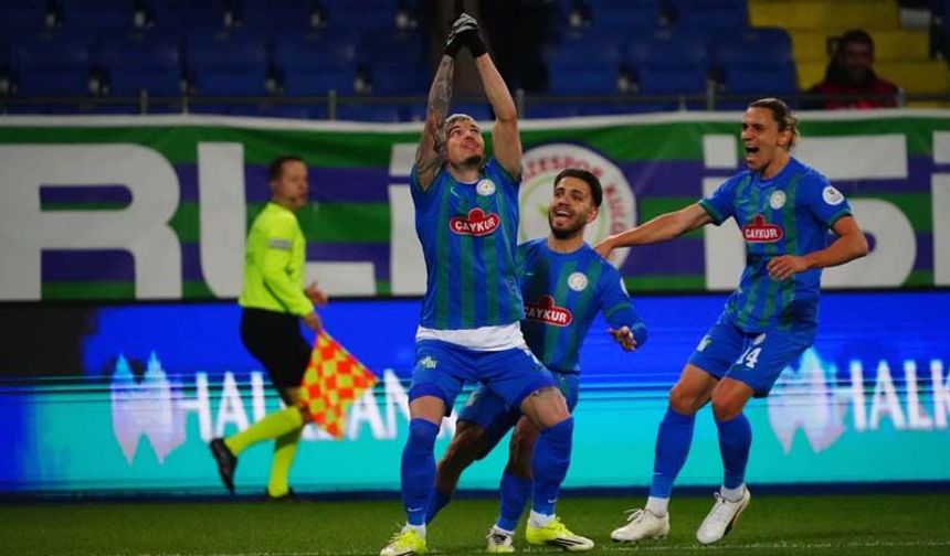 Çaykur Rizespor Kocaelispor karşılaşmasından kareler