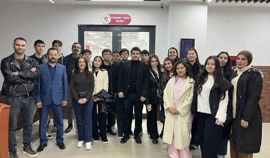 BŞEÜ'de uluslararası öğrencilerle Ramazan iftarı düzenlendi