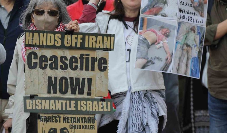 Tokyo'da Gazze'ye destek yürüyüşü