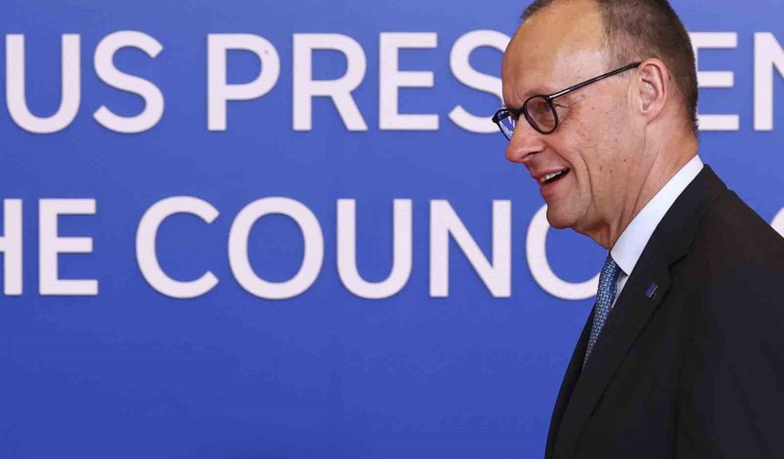Merz: 'İran yaptırımlarını kademeli olarak hafifletmeye hazırız'