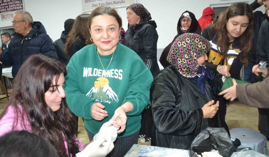 Üniversiteli sağlık öğrencilerinden köyde sağlık taraması
