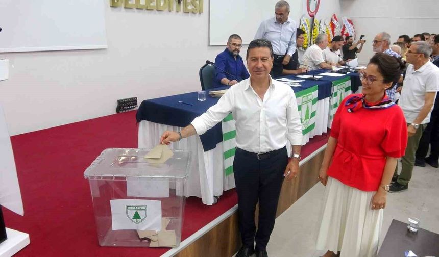 Muğlaspor'da Başkan Kıyanç güven tazeledi
