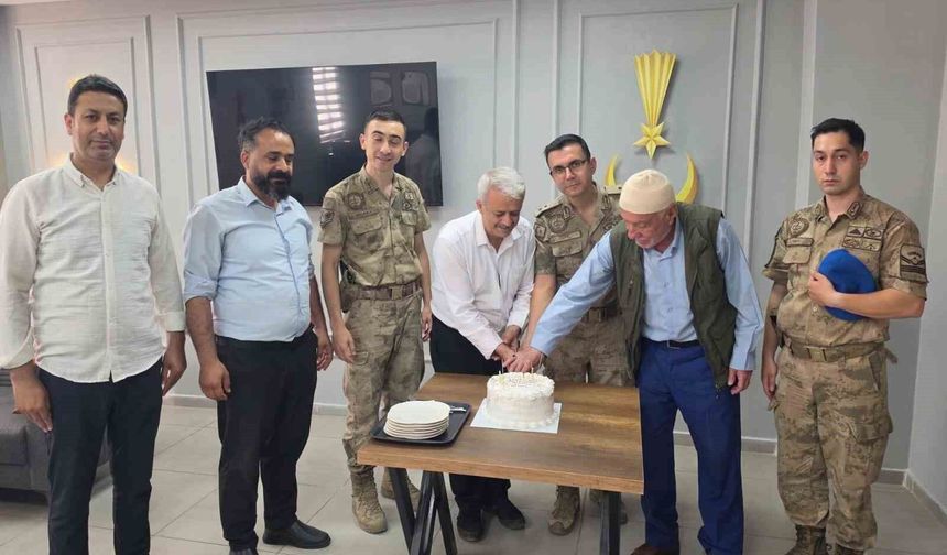 Şehit babaları jandarmanın kuruluş yıl dönümünü unutmadı