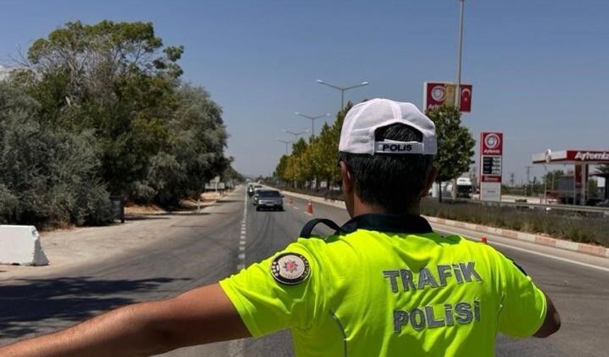 Karaman'da polisin yakaladığı 10 kişi tutuklandı