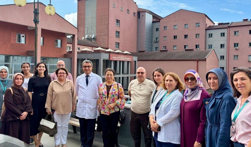 Yenidoğan Yoğun Bakım Ünitesi Bebek Dostu Değerlendirmesi