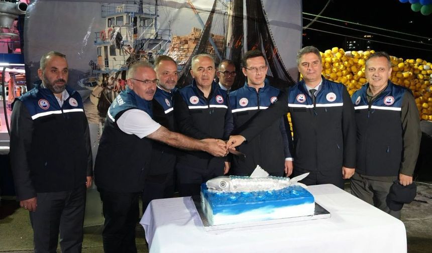 Rize'de balıkçılar yeni sezona start verdi
