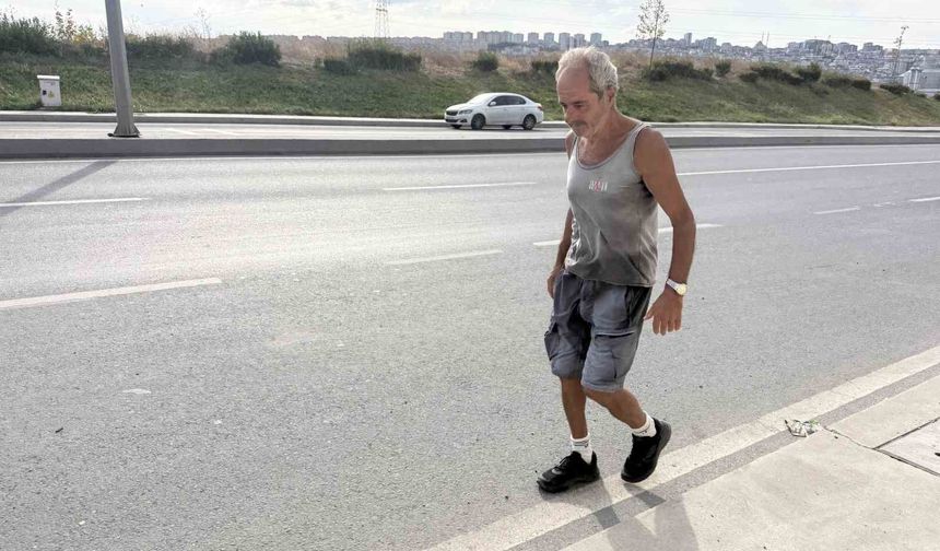 Avcılarlı 68 yaşındaki 'Forrest Gump' 6 yıldır günde 30 kilometre yürüyor