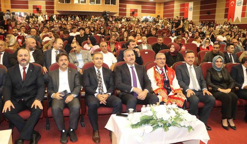 KMÜ'de yeni akademik yılı açılış töreni düzenlendi