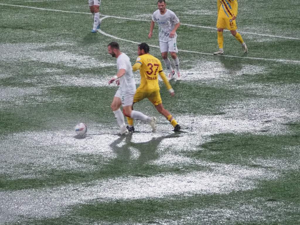 Çayelispor Beykoz İshaklı Spor 011