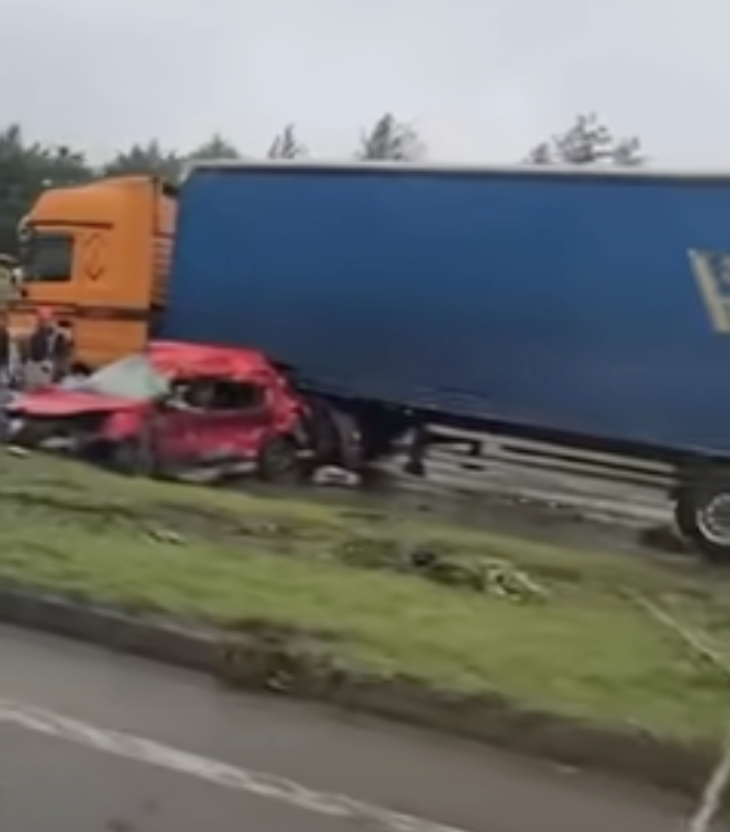 Ekran Resmi 2025 10 12 18.38.57