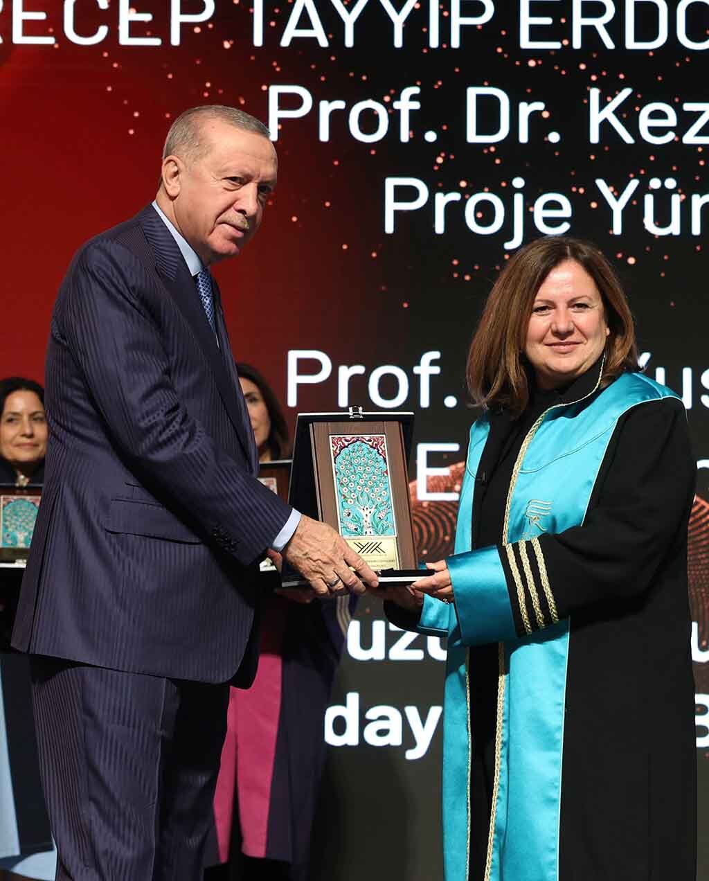 5C99E562 1338 41Bd 8105 A814Cb73B793