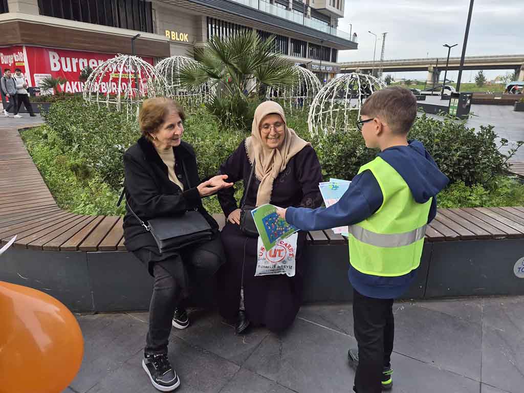 585357723 1145931667755090 2203124589265022835 N