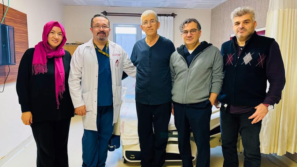 Rteü Minimal Kesiyle Aort Kapak Değişimi 3