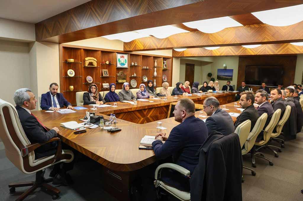 626047085 122157598934657067 1763241571054695294 N