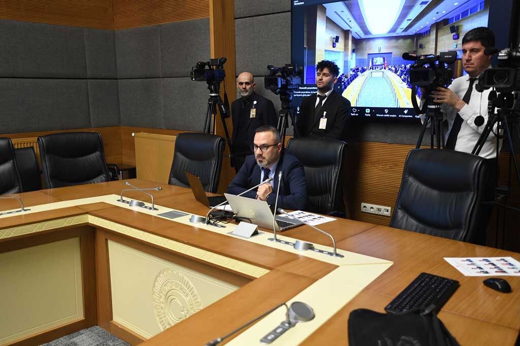 642450043 18351767992224367 8105337868245594320 N