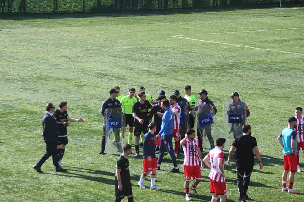 Çayelispor Sebat Gençlik 5