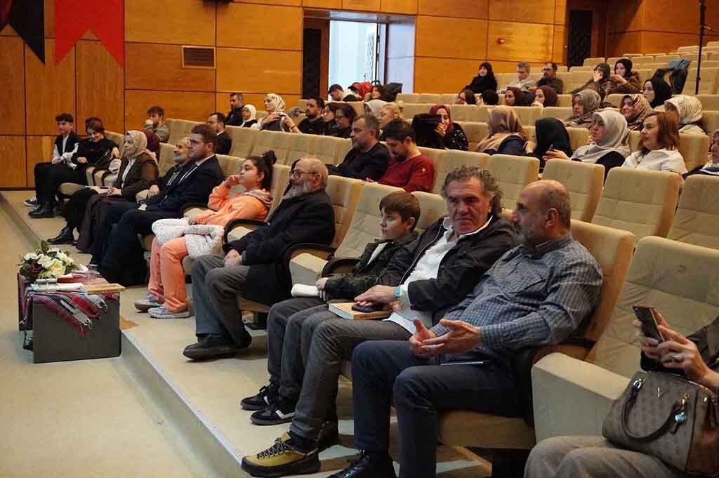 658870860 1365811195581009 7816920714314095623 N