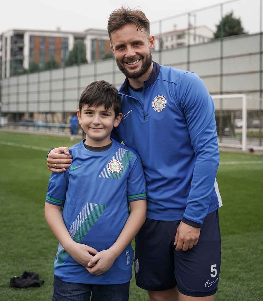 Whatsapp Image 2026 04 02 At 13.43.09 (1)