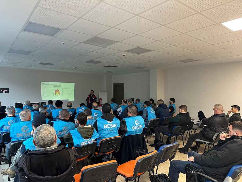 672576333 1665173584625770 1782710015171807202 N