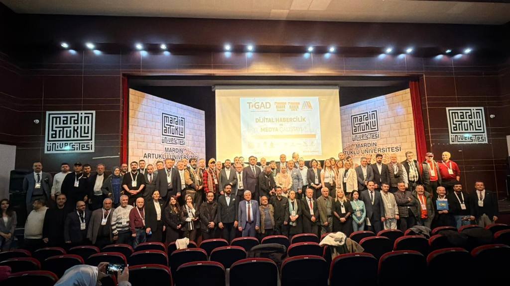 Dijital Medya Mardin’de Buluştu 001