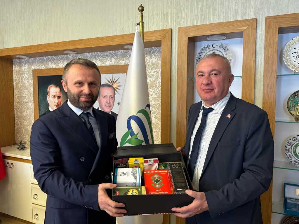 Kutaisi Akaki Tsereteli Devlet Üniversitesil 007